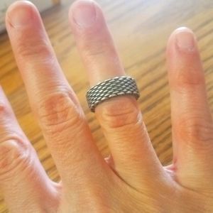 Tiffany & co woven style ring
